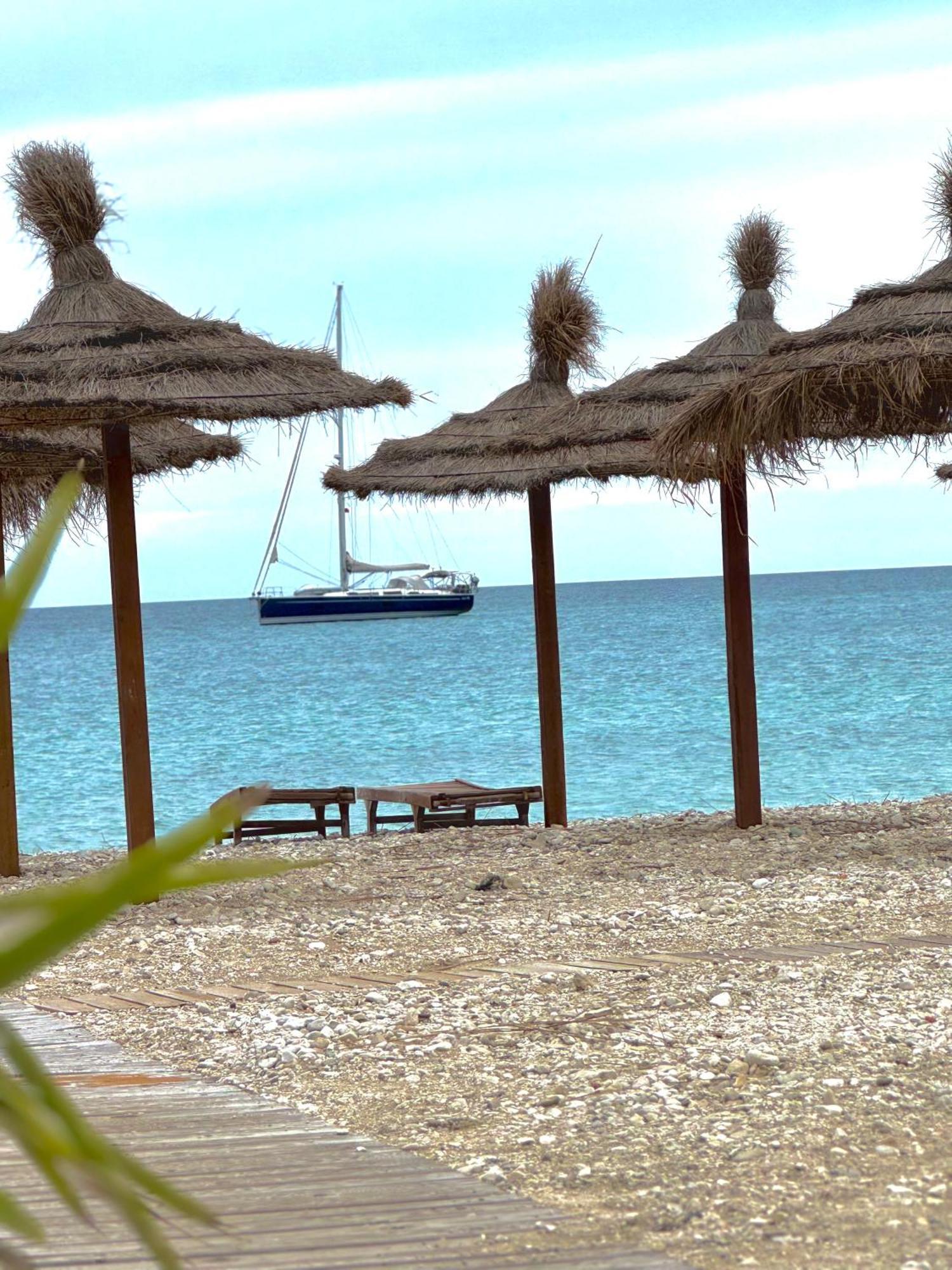 Blue Paradise Hotel Orikum Esterno foto
